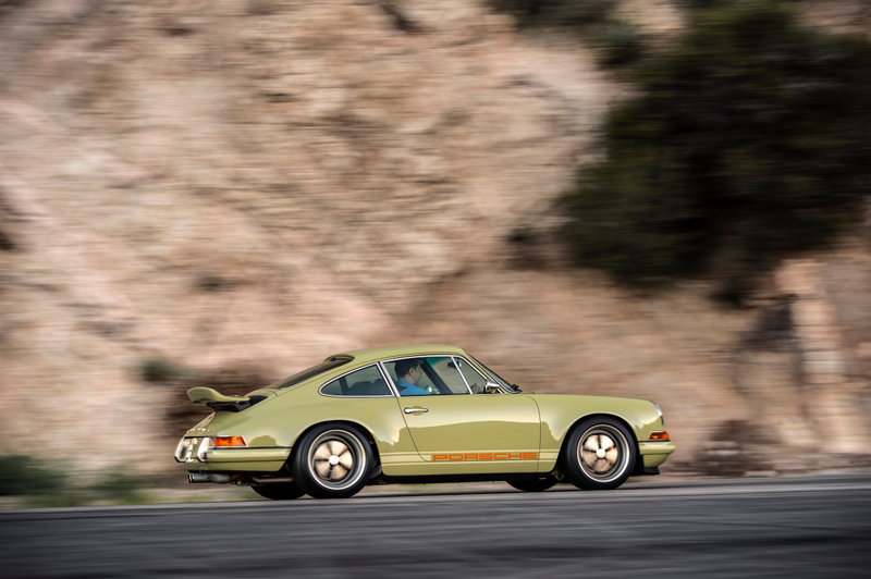 Illustration for article titled Just Sit There And Drool Over The Gorgeous New Singer 911